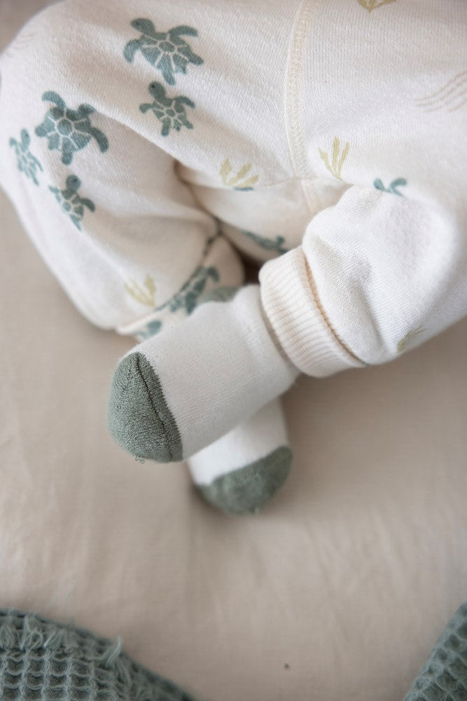 s Sokken - Turtelly Cool van Feetje in de kleur Offwhite in maat 56-62.