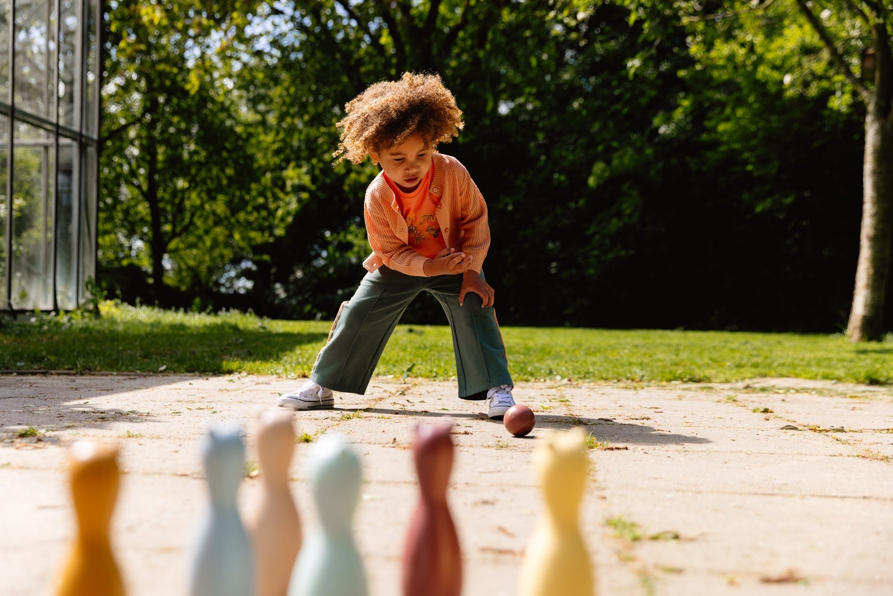 Meisjes Knitted Cardigan BERTONAQS241 van Quapi in de kleur Salmon in maat 122-128.