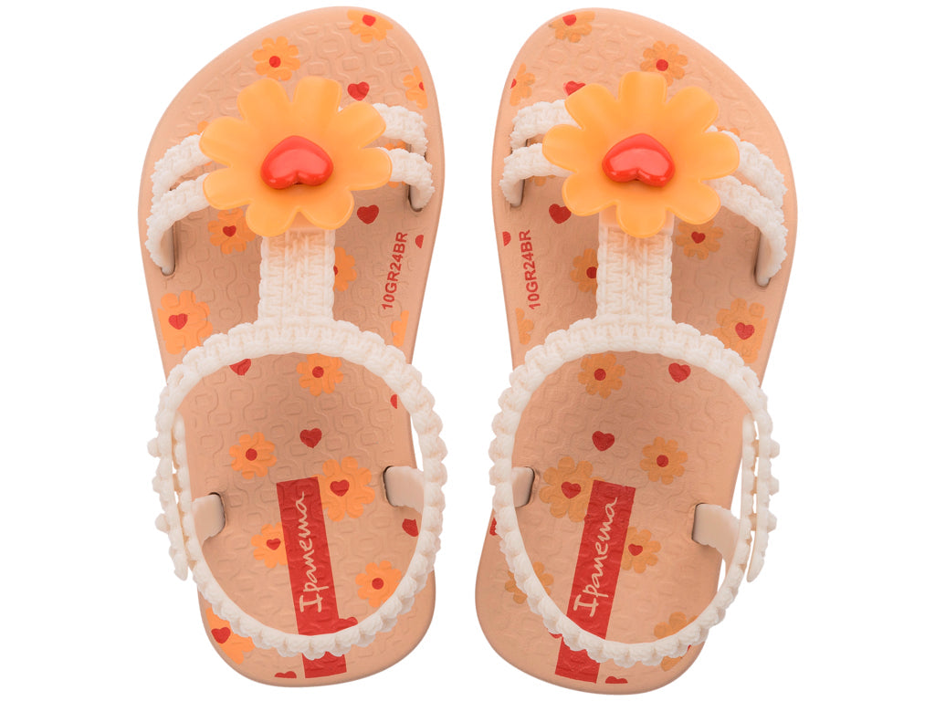 Meisjes Ipanema Daisy Baby van Ipanema in de kleur Beige in maat 27-28.