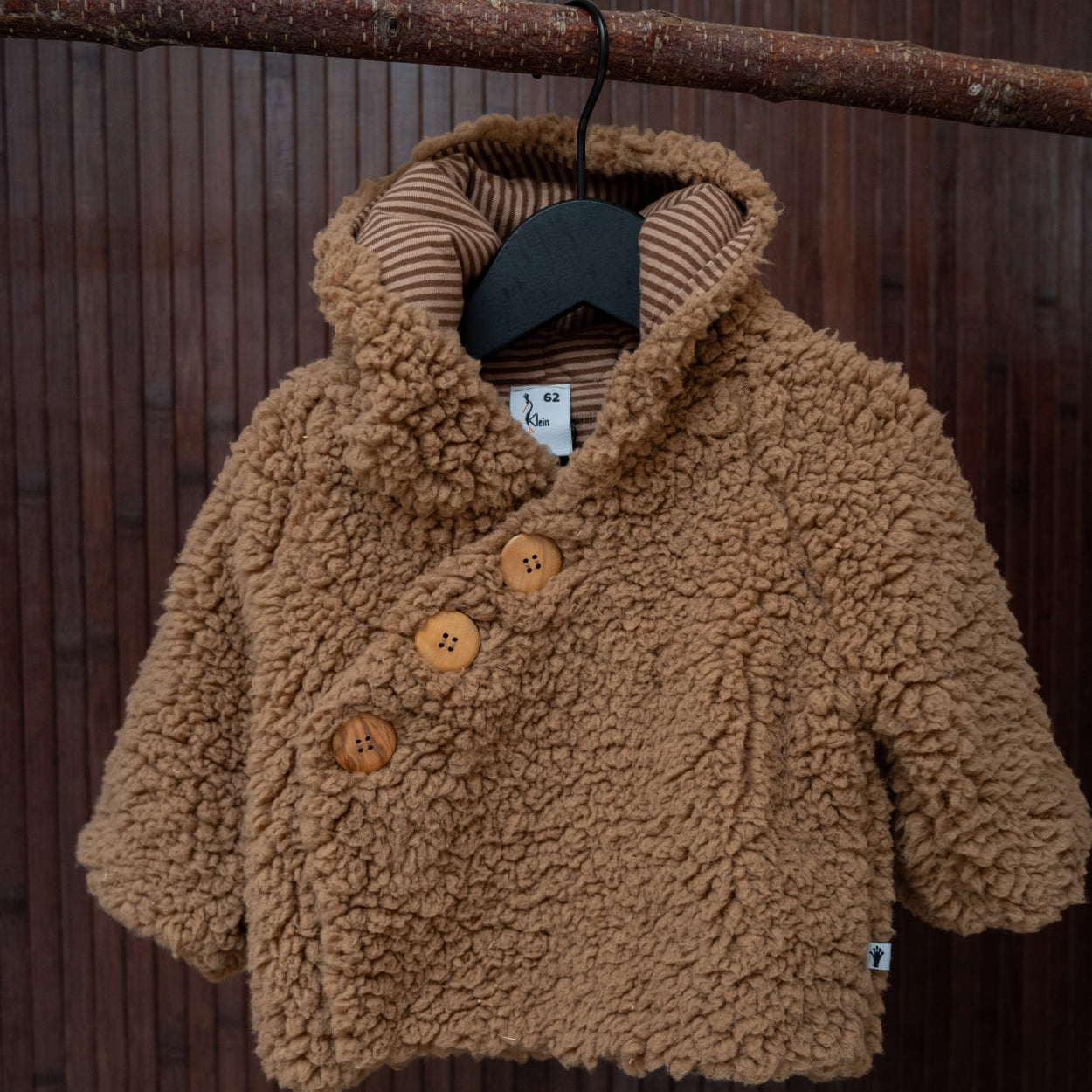 Unisexs Teddy Jacket van Klein Baby in de kleur Burro in maat 74.