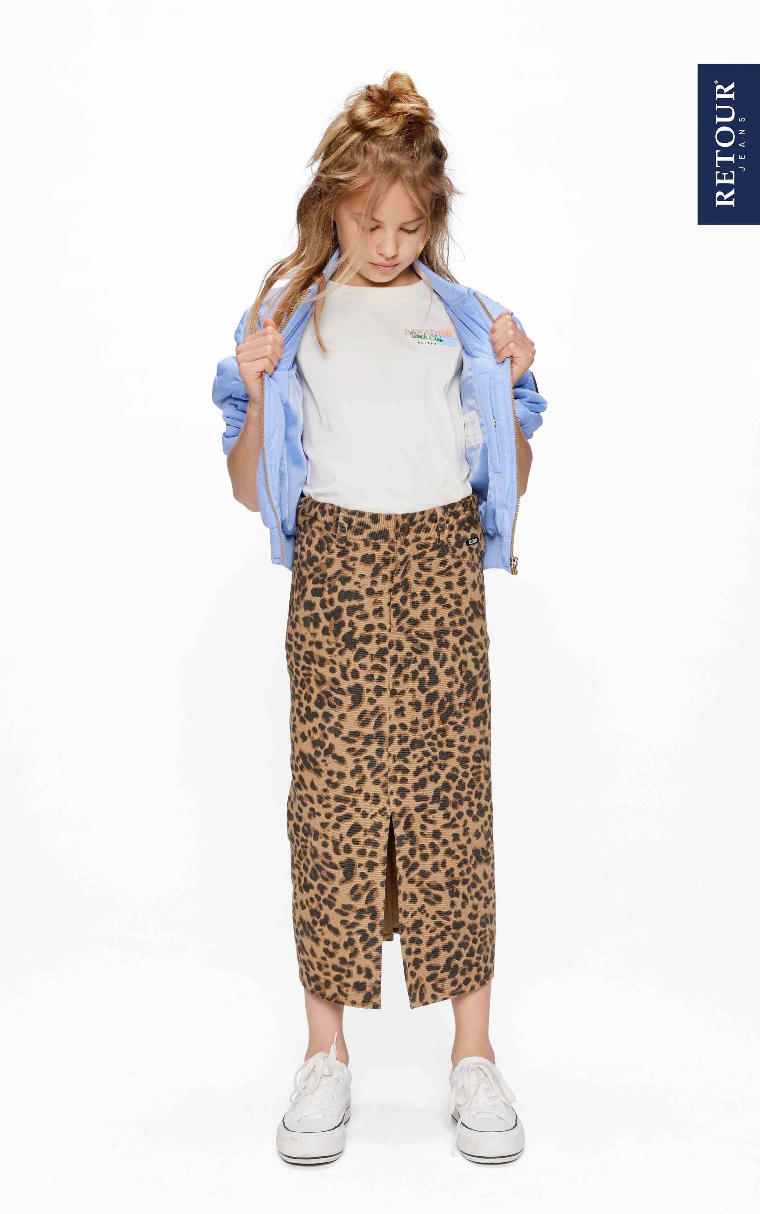 Meisjes T-Shirt Vivian van RETOUR in de kleur optical white in maat 182-188.