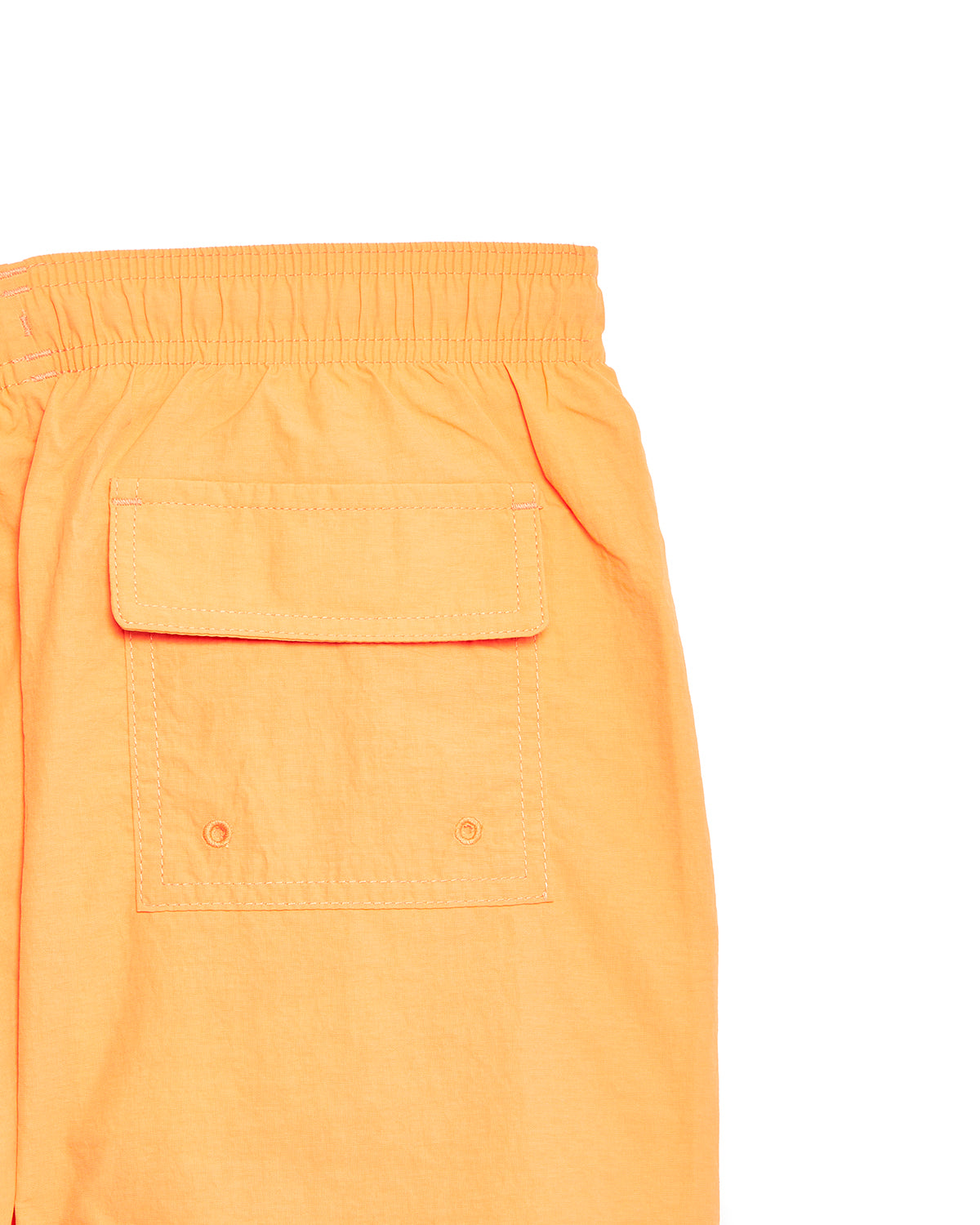 Jongens Plain Swim Short van Lyle & Scott in de kleur X573 Kinetic Orange in maat 170-176.