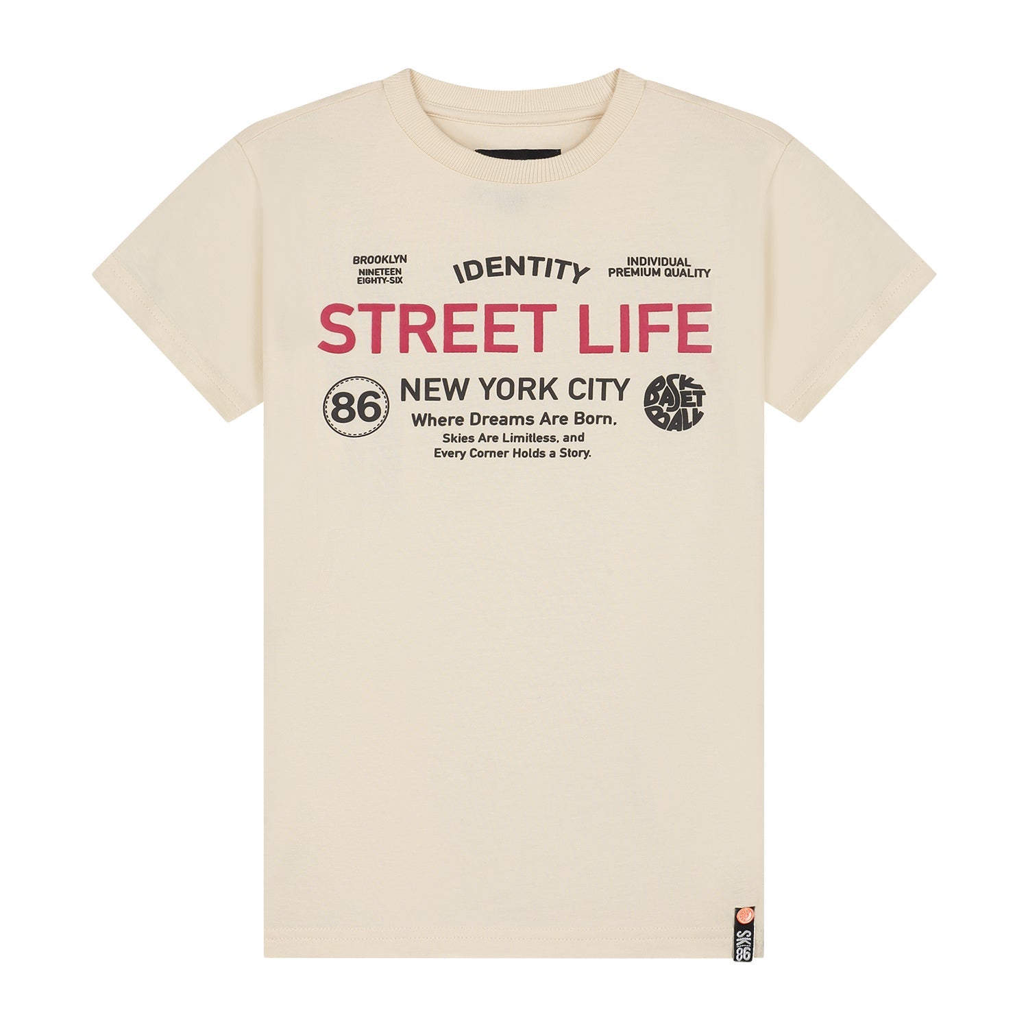 Jongens T-shirt Tommie van Skurk in de kleur Offwhite in maat 170.