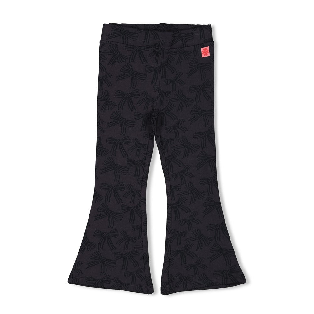 Meisjes Flared broek AOP - Queen Of Hearts van Jubel in de kleur Antraciet in maat 128.