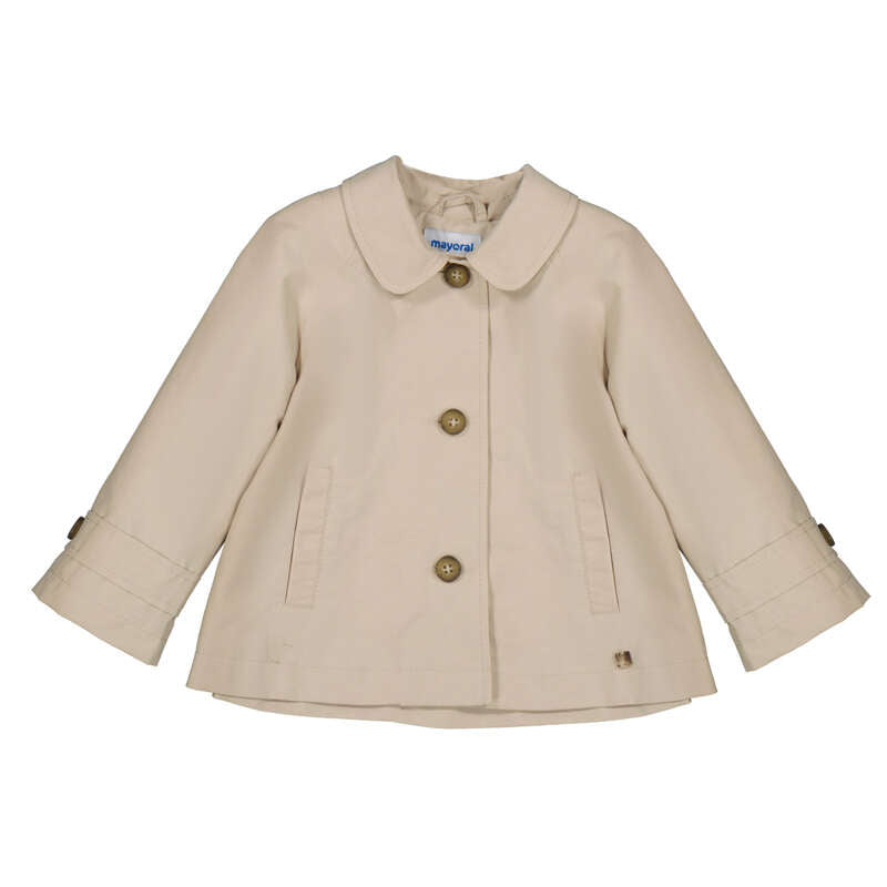 Meisjes Raincoat                      van Mayoral in de kleur Sand       in maat 86.