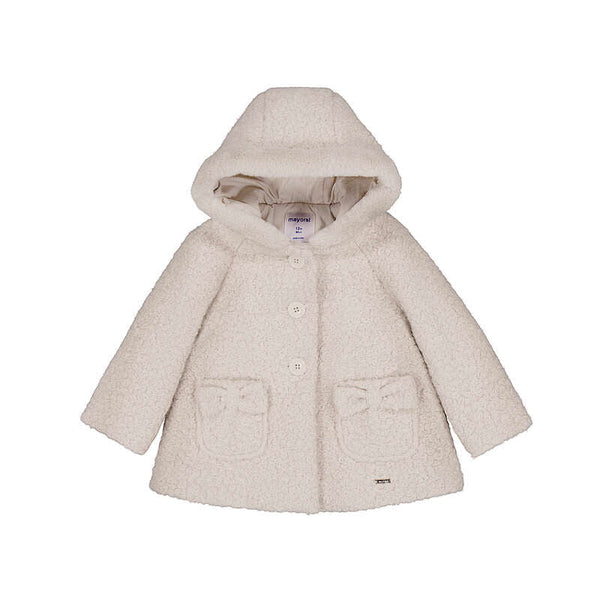 Meisjes Hooded boucle coat            van Mayoral in de kleur Biscuit    in maat 86.