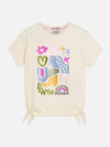 Meisjes FRONT ARTWORK RELAXEDFIT KNOTTED TSHIRT van Scotch & Soda in de kleur EGGNOG in maat 176.