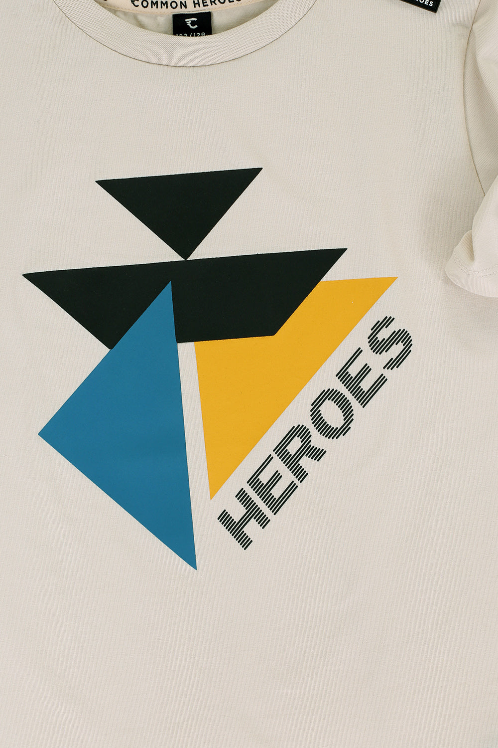 Jongens T-Shirt van Common Heroes in de kleur bone in maat 158-164.