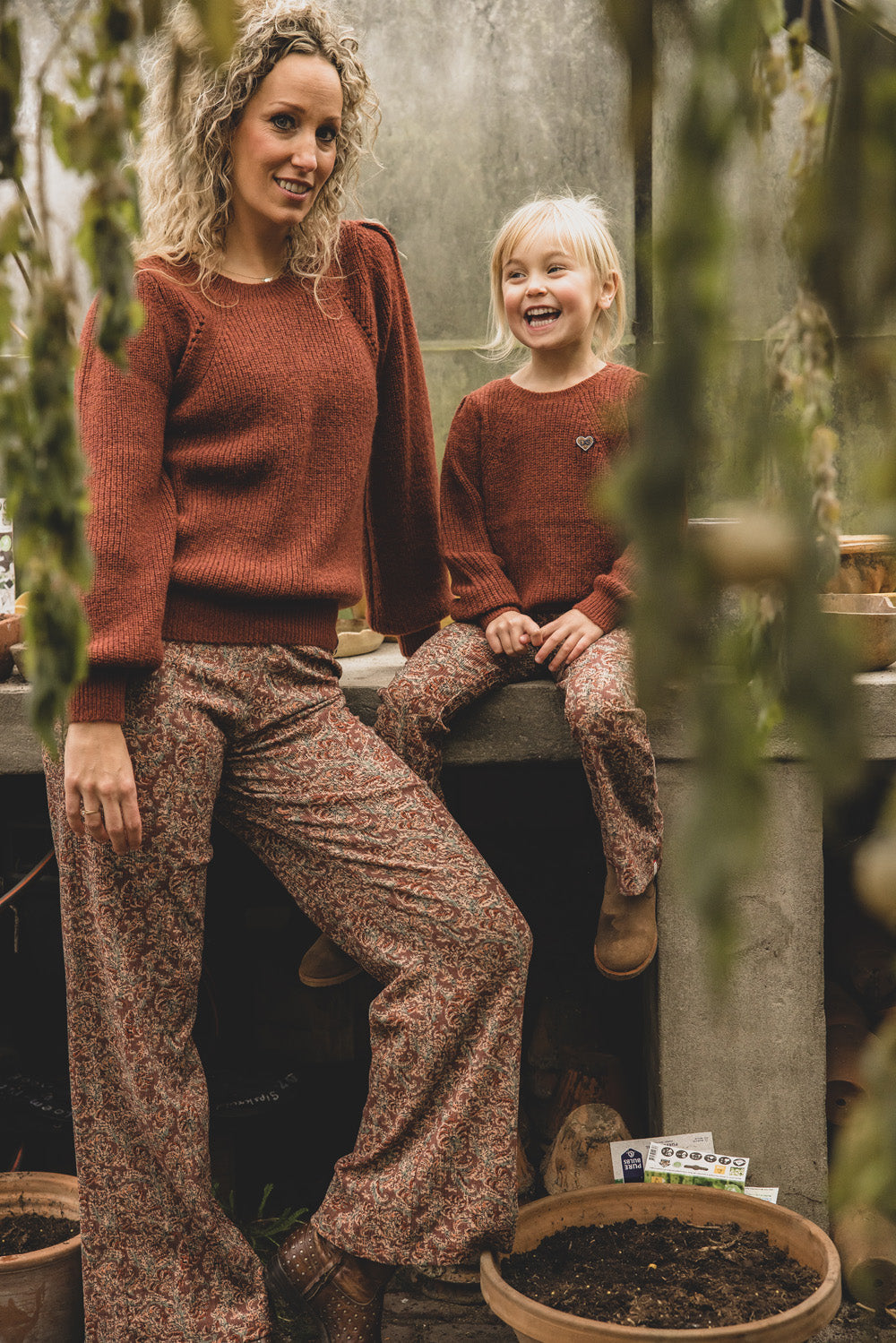 Meisjes Knitted Pullover van LOOXS Little & Me in de kleur TERRA in maat L.