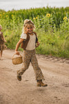 Meisjes T-Shirt van LOOXS Little in de kleur Bisquit in maat 128.