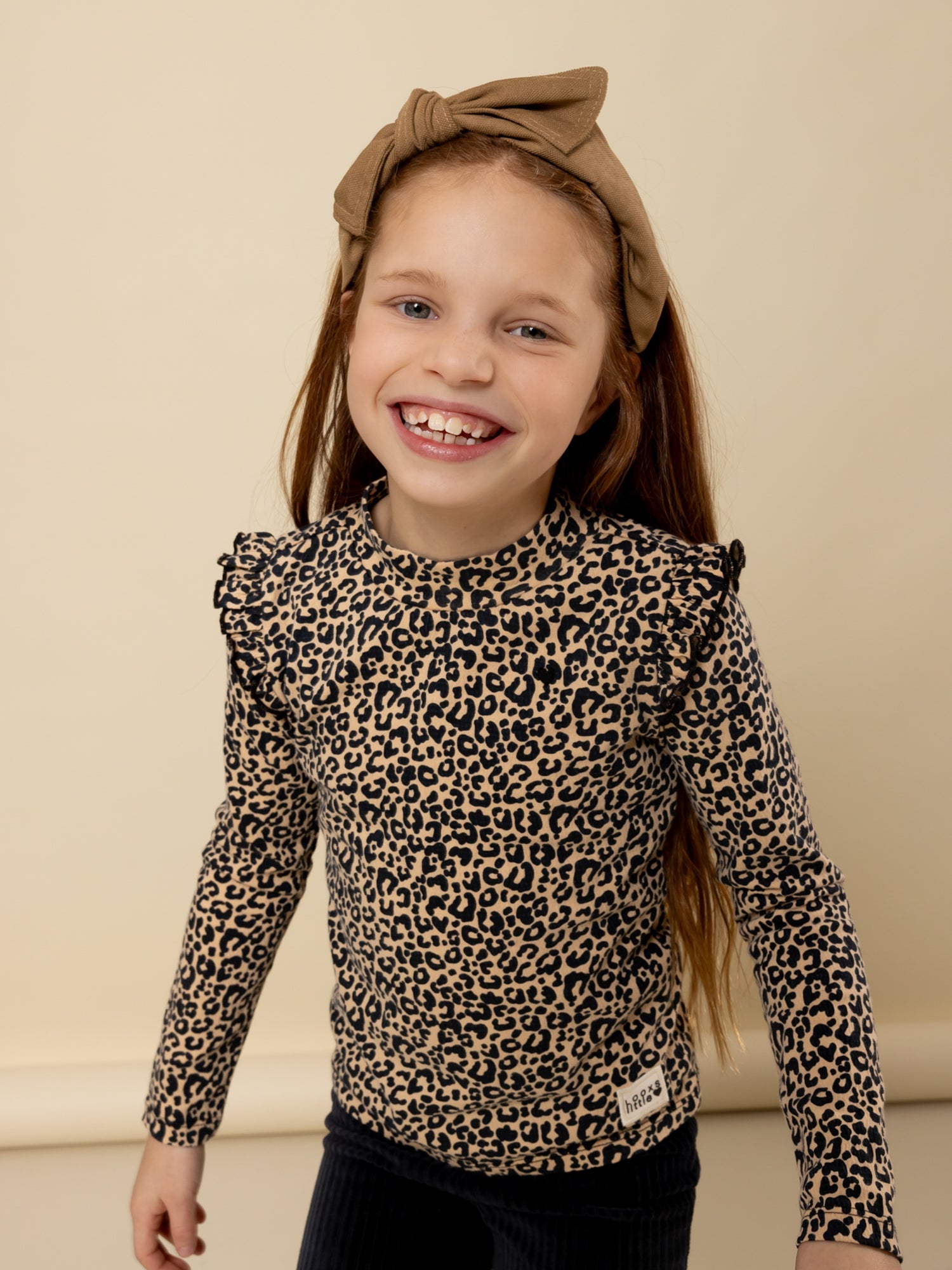Meisjes Crinckle Top van LOOXS Little in de kleur sandy leopard in maat 128.