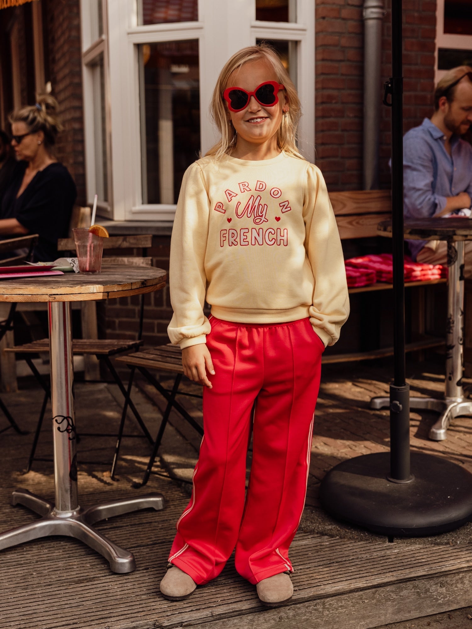 Meisjes Sporty Sweat Pants van LOOXS Little in de kleur poppy red in maat 128.