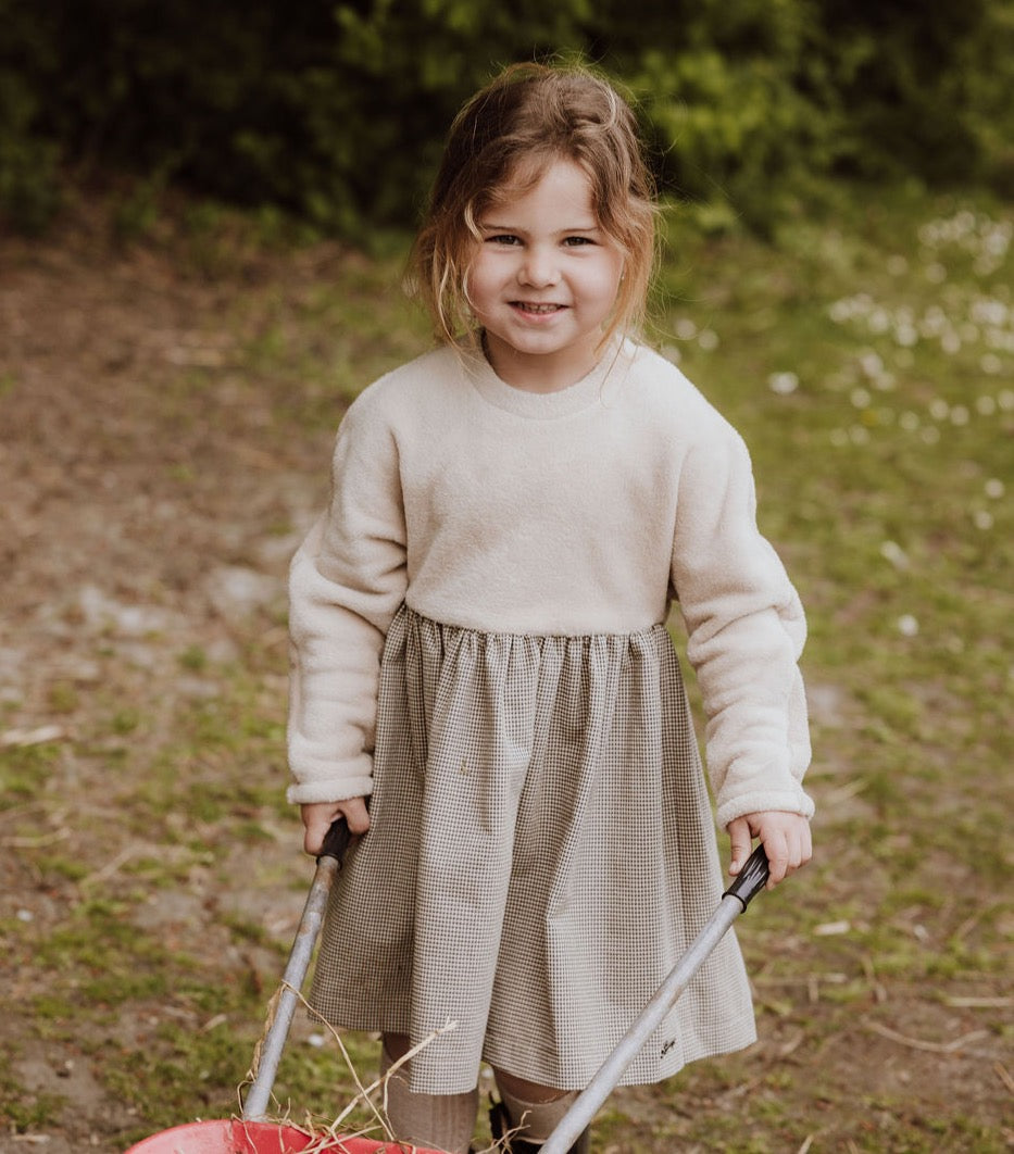 Meisjes Dress Bess van Gymp in de kleur Beige - Black in maat 86.