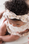 s T-shirt ruches AOP - Flower Field van Feetje in de kleur Creme in maat 86.