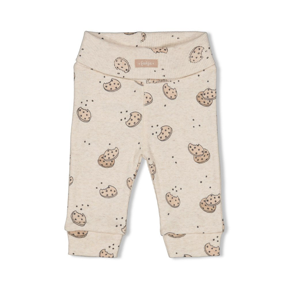 s Broek AOP rib - Cute Cookie van Feetje in de kleur Offwhite melange in maat 62.