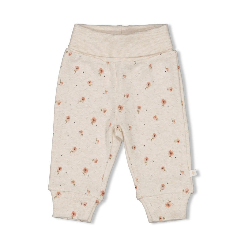 s Broek AOP - Sweet Poppy van Feetje in de kleur Offwhite melange in maat 62.