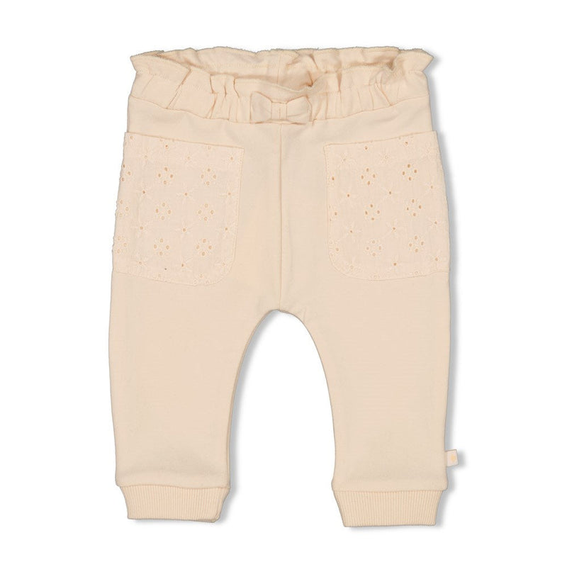 s Broek - Flower Field van Feetje in de kleur Creme in maat 86.
