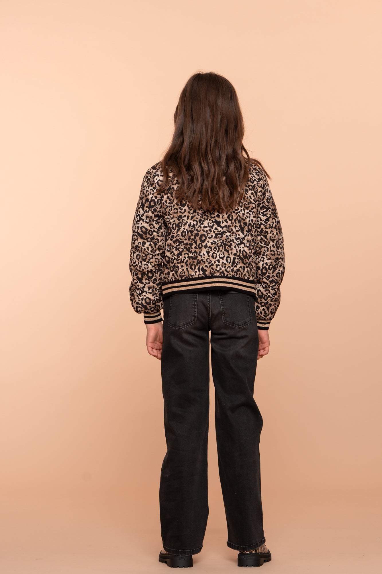 Meisjes Bomber leopard van Geisha in de kleur Black/sand in maat 176.