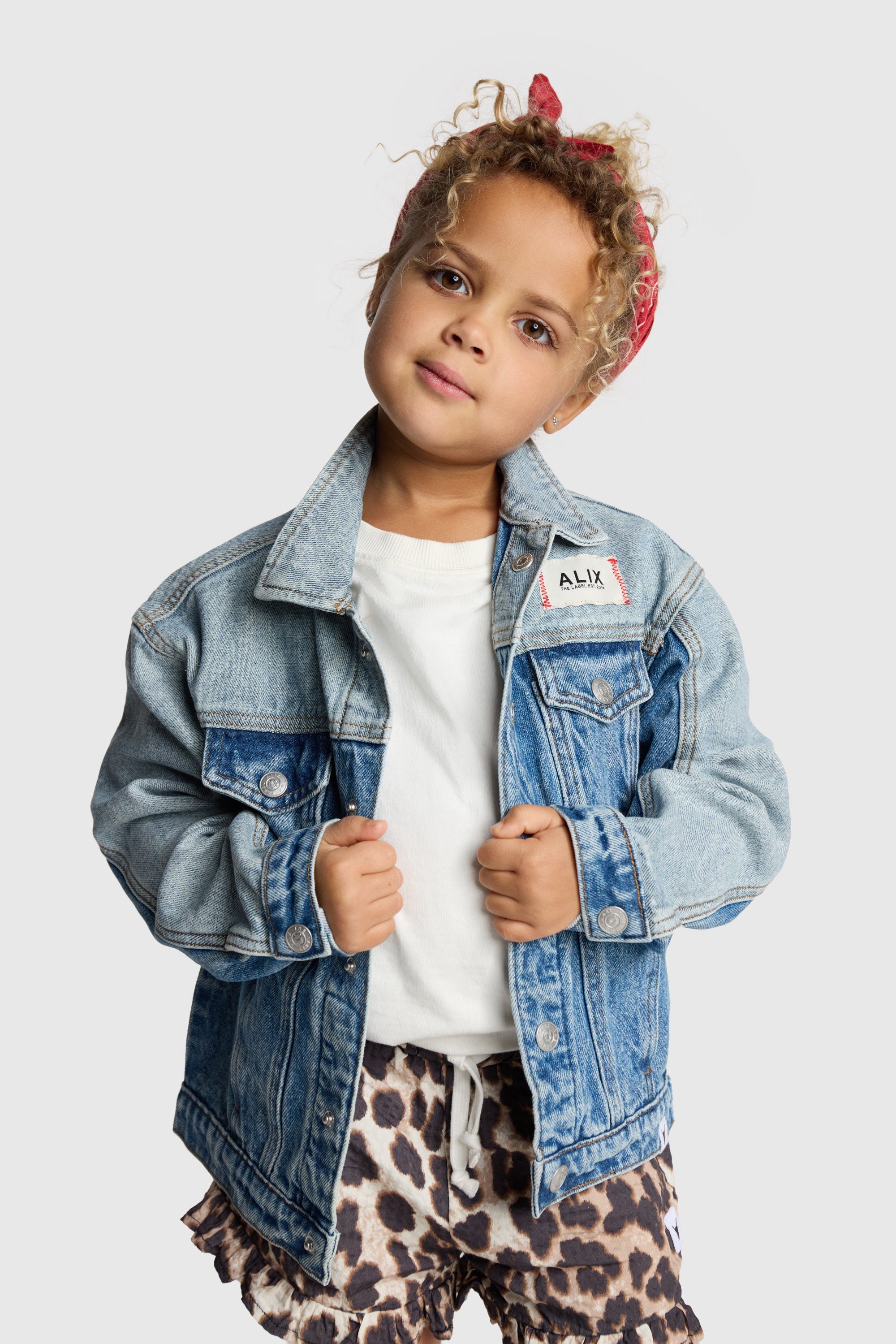 Meisjes woven animal shorts with ruffles van ALIX Mini in de kleur animal in maat 158-164.