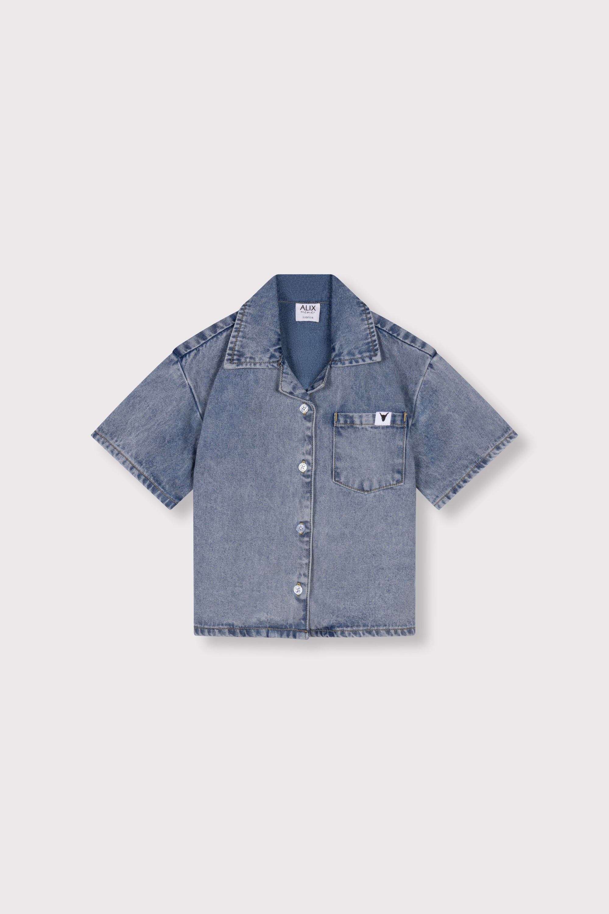 Meisjes woven short sleeve denim blouse van  in de kleur light blue denim in maat 158-164.