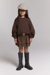 Meisjes Kids knitted batwing sweater van ALIX Mini in de kleur Warm Brown in maat 158-164.