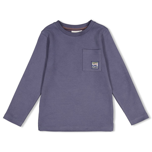 Jongens Longsleeve met backprint - Rock the Earth van Sturdy in de kleur Blauw in maat 128.