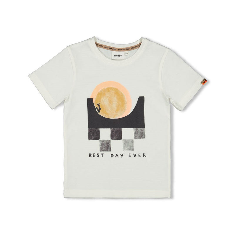 Jongens T-shirt - Checkmate van Sturdy in de kleur Offwhite in maat 128.