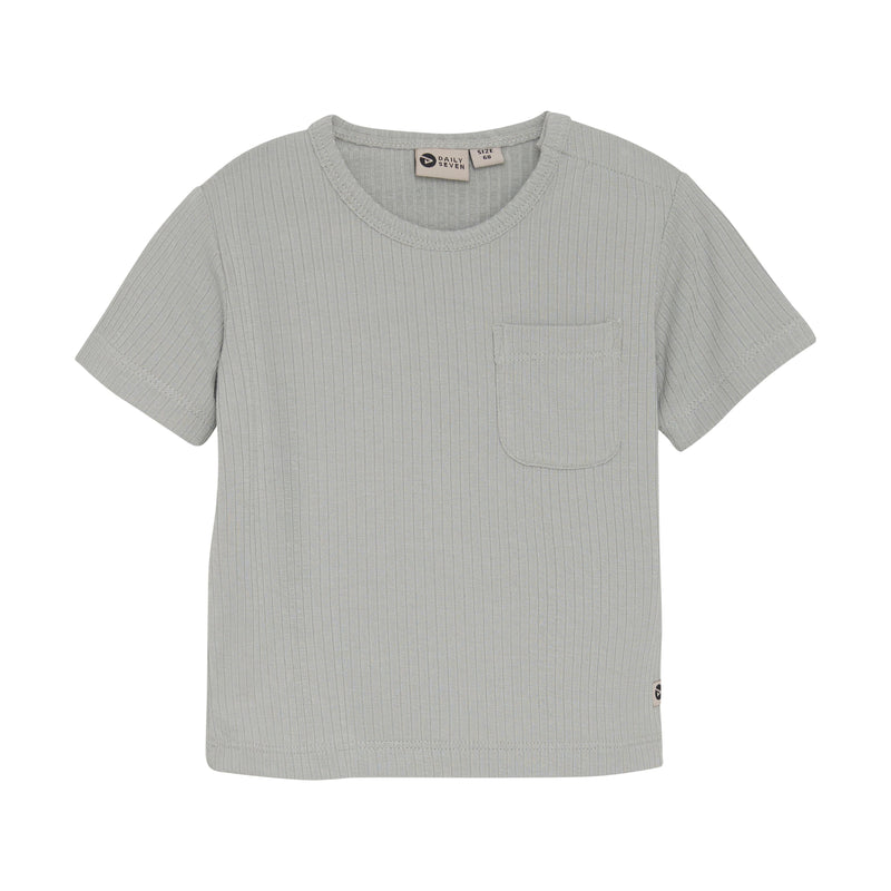 Jongens T-shirt Pocket van Daily7 Newborn in de kleur Cool Mint in maat 68.