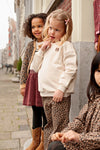 Meisjes Sweater met backprint relaxed fit - City Chic van Jubel in de kleur Offwhite melange in maat 128.
