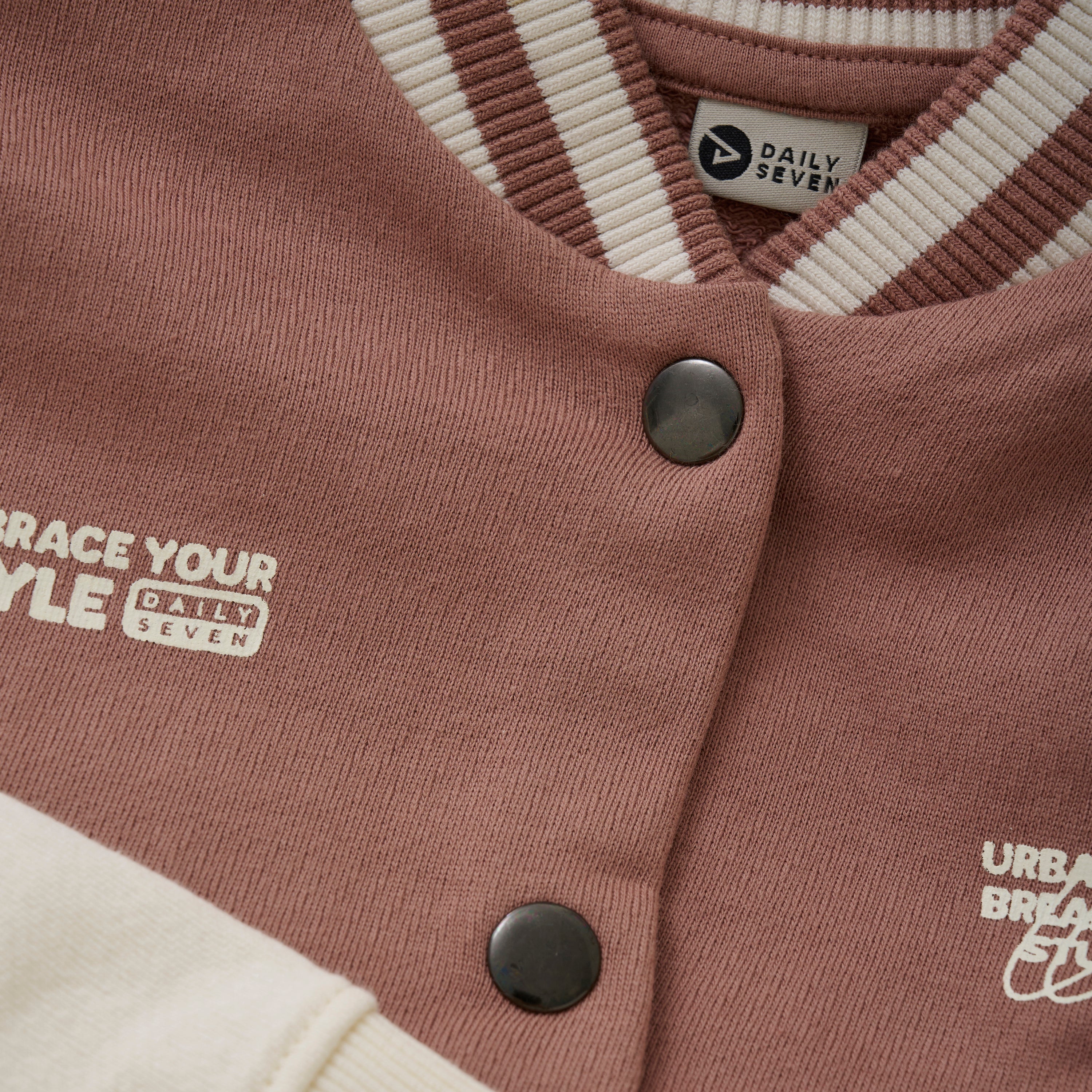 Jongens Oversized Bomberjacket van Daily7 in de kleur Burlwood  in maat 128.