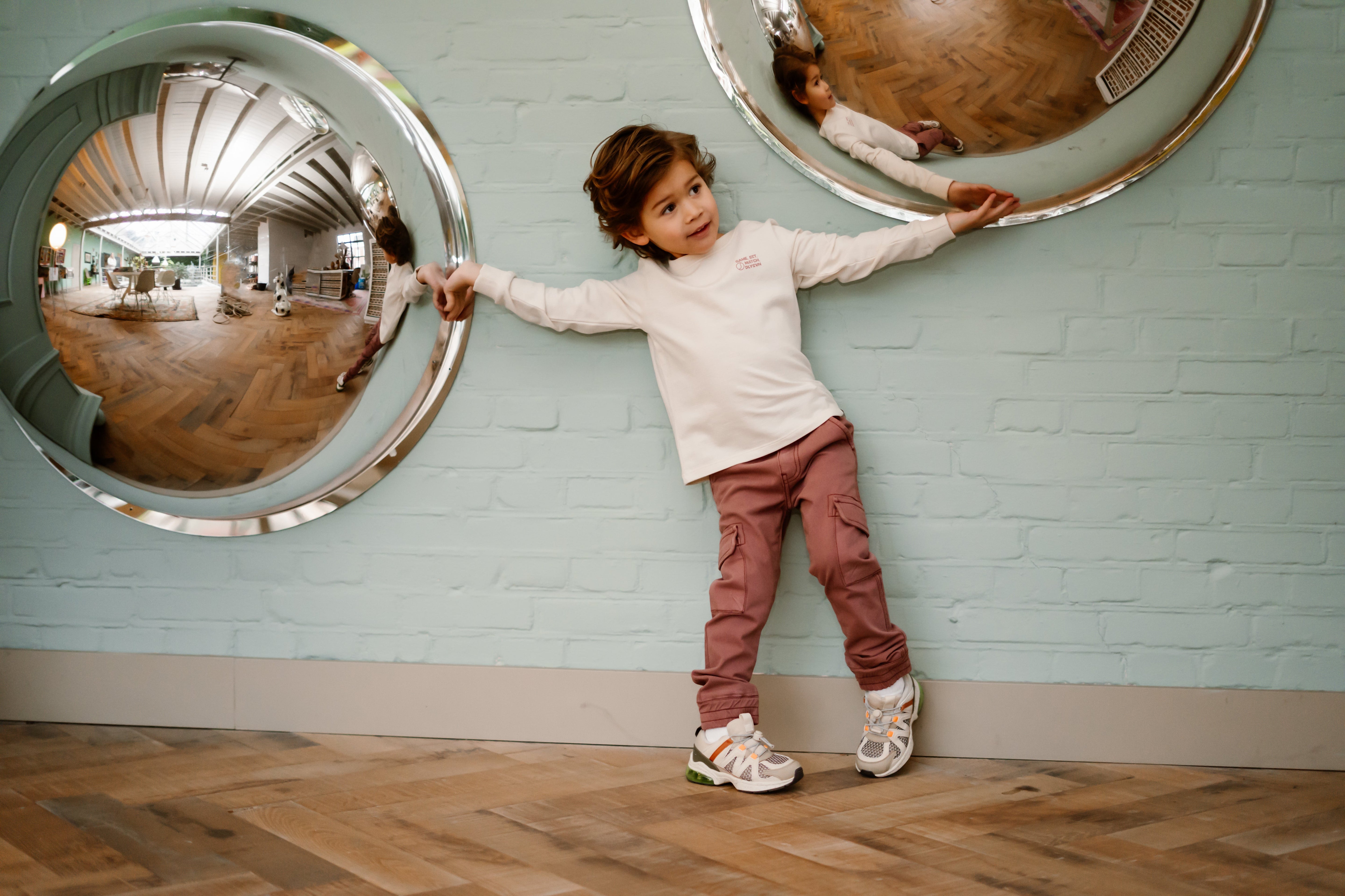 Jongens T-shirt Longsleeve Artwork van Daily7 in de kleur Off White in maat 128.