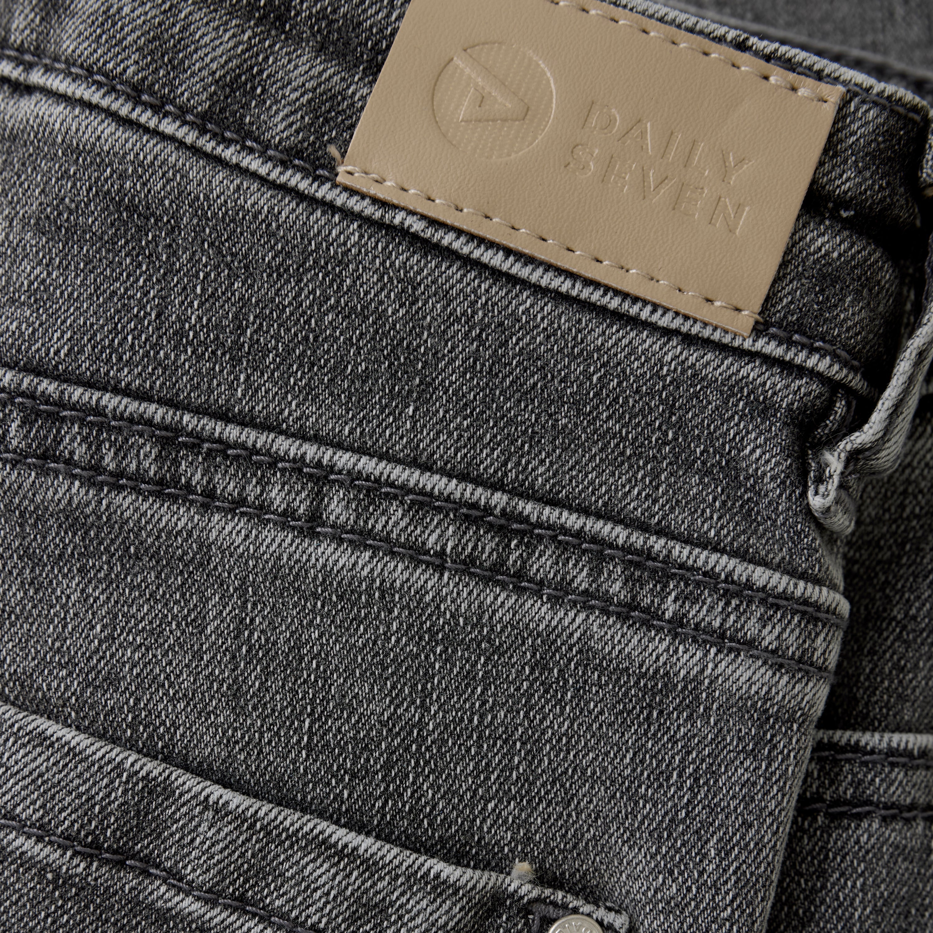 Jongens Jeans Skinny Fit  van Daily7 in de kleur Dark Grey Denim in maat 128.