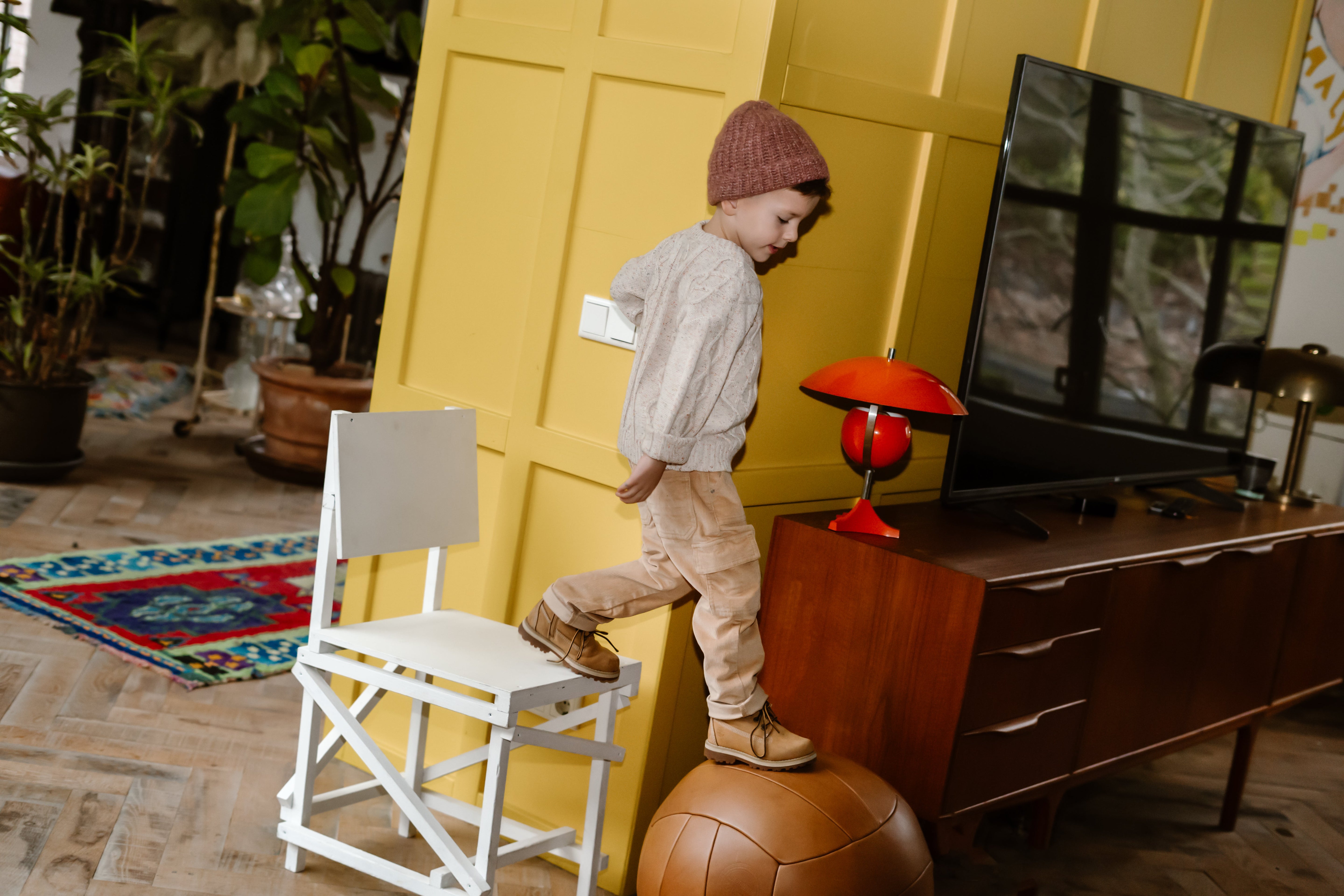 Jongens Corduroy Pants van Daily7 in de kleur Light Chestnut in maat 128.