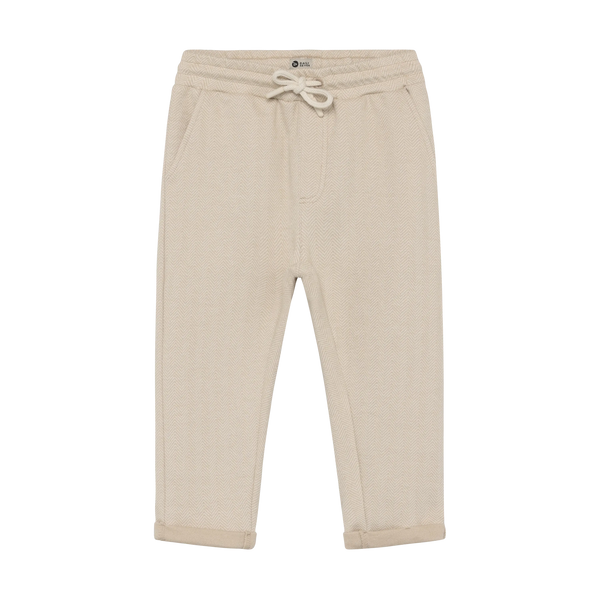 Jongens Herringbone Pants van Daily7 in de kleur Latte Sand in maat 128.
