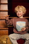 Jongens Oversized Sweater Print van Daily7 in de kleur Almond Brown in maat 128.