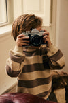 Jongens Oversized Hoodie Backprint van Daily7 in de kleur Plaza Taupe in maat 128.