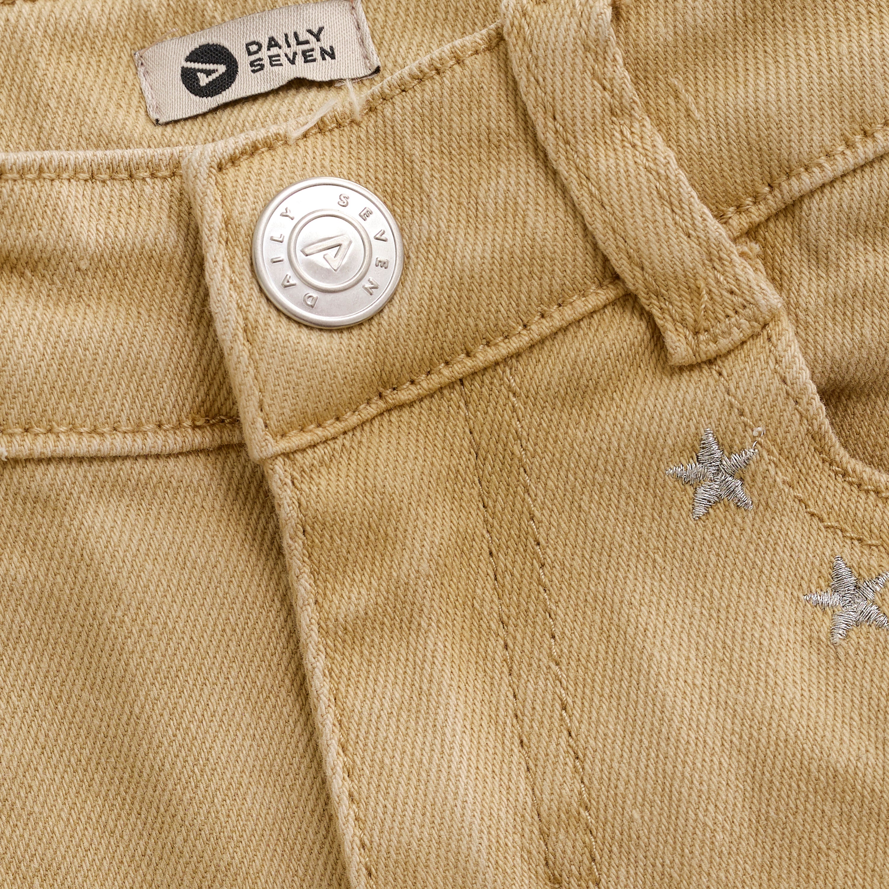 Meisjes Pants Wide Fit Washed Stars van Daily7 in de kleur Latte Sand in maat 128.