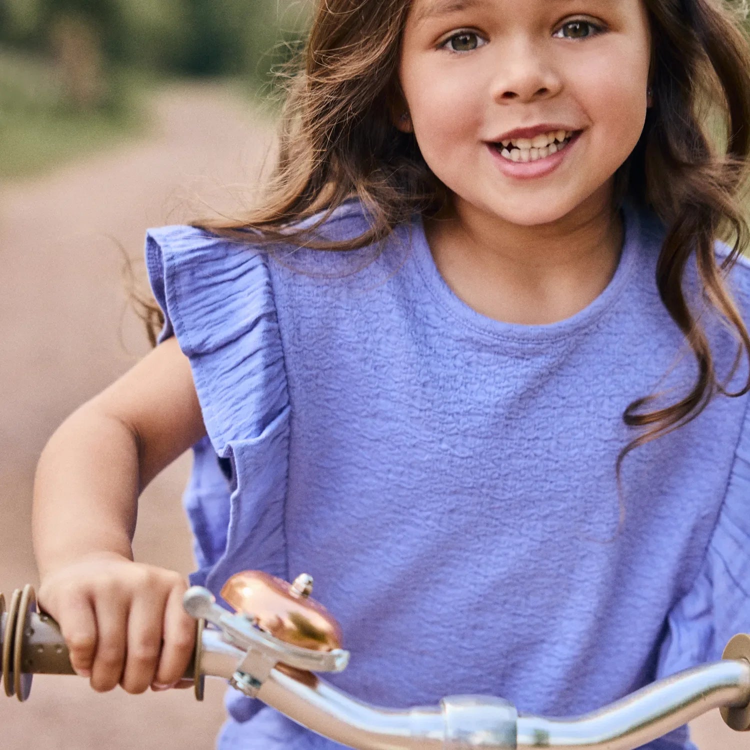 Meisjes T-shirt Ruffle van Daily7 in de kleur Lolite in maat 128.