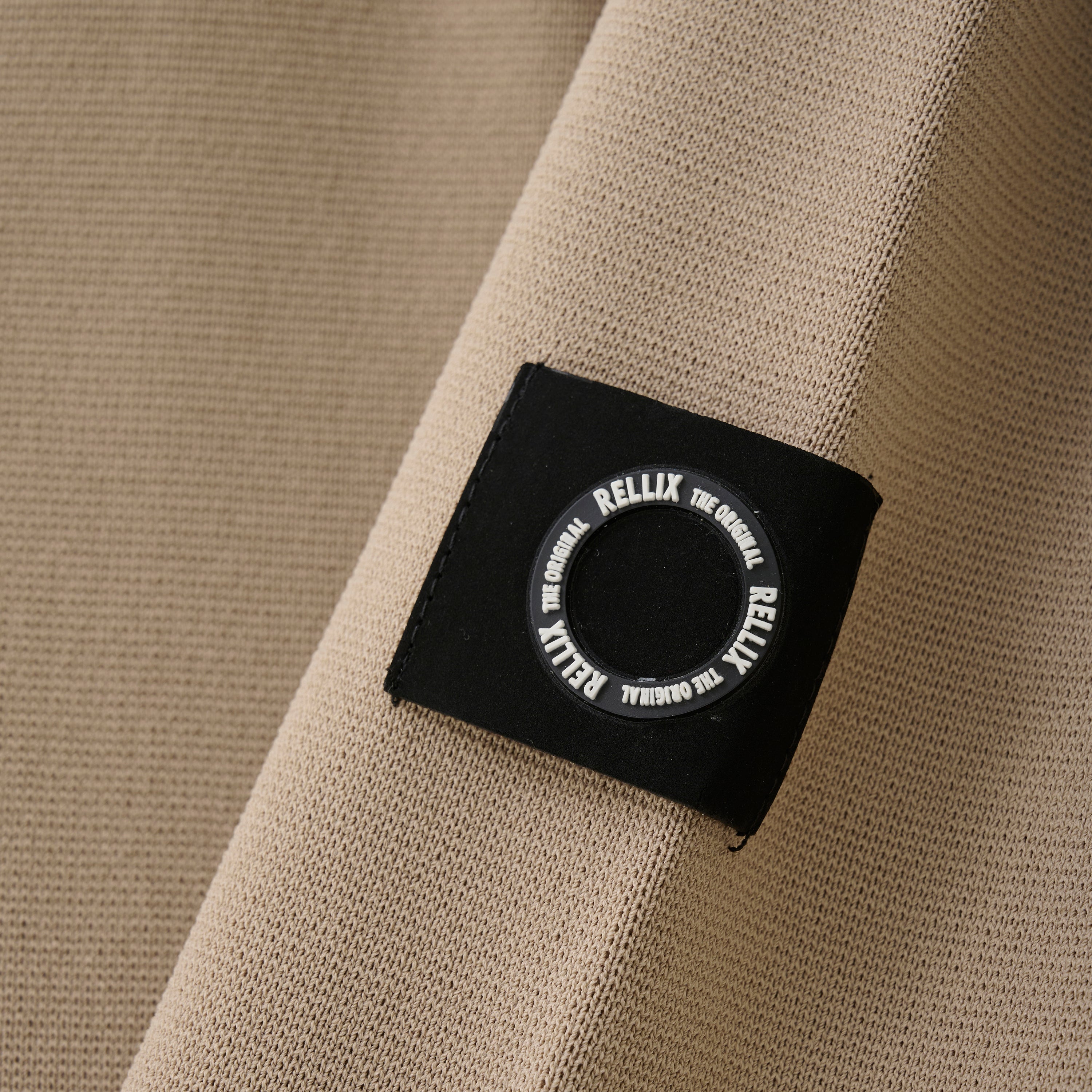 Jongens Knitwear Zip Collar van Rellix in de kleur Weathered Teak in maat 188.