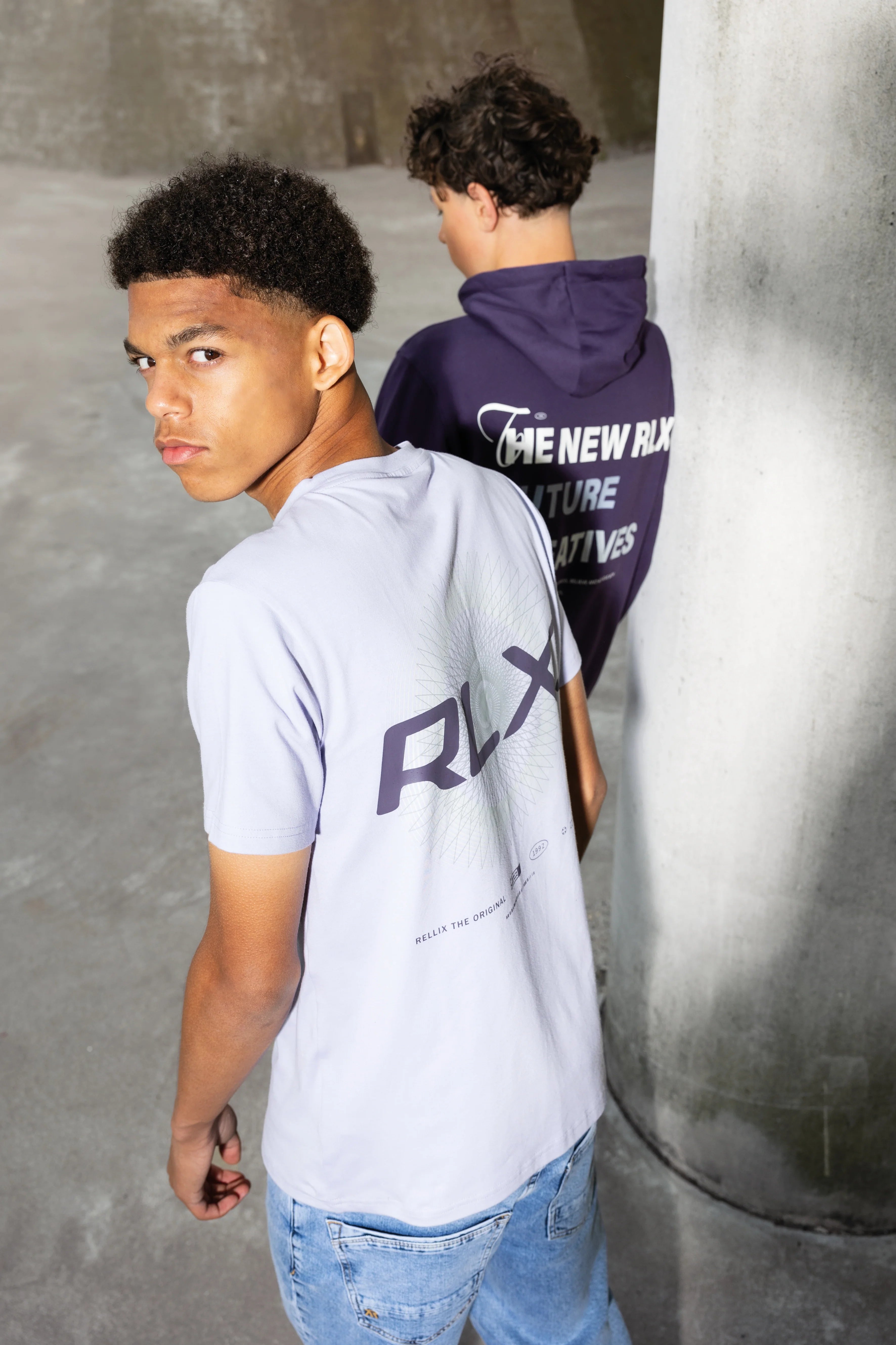 Jongens T-Shirt RLX Backprint van Rellix in de kleur Lilac Sky in maat 188.