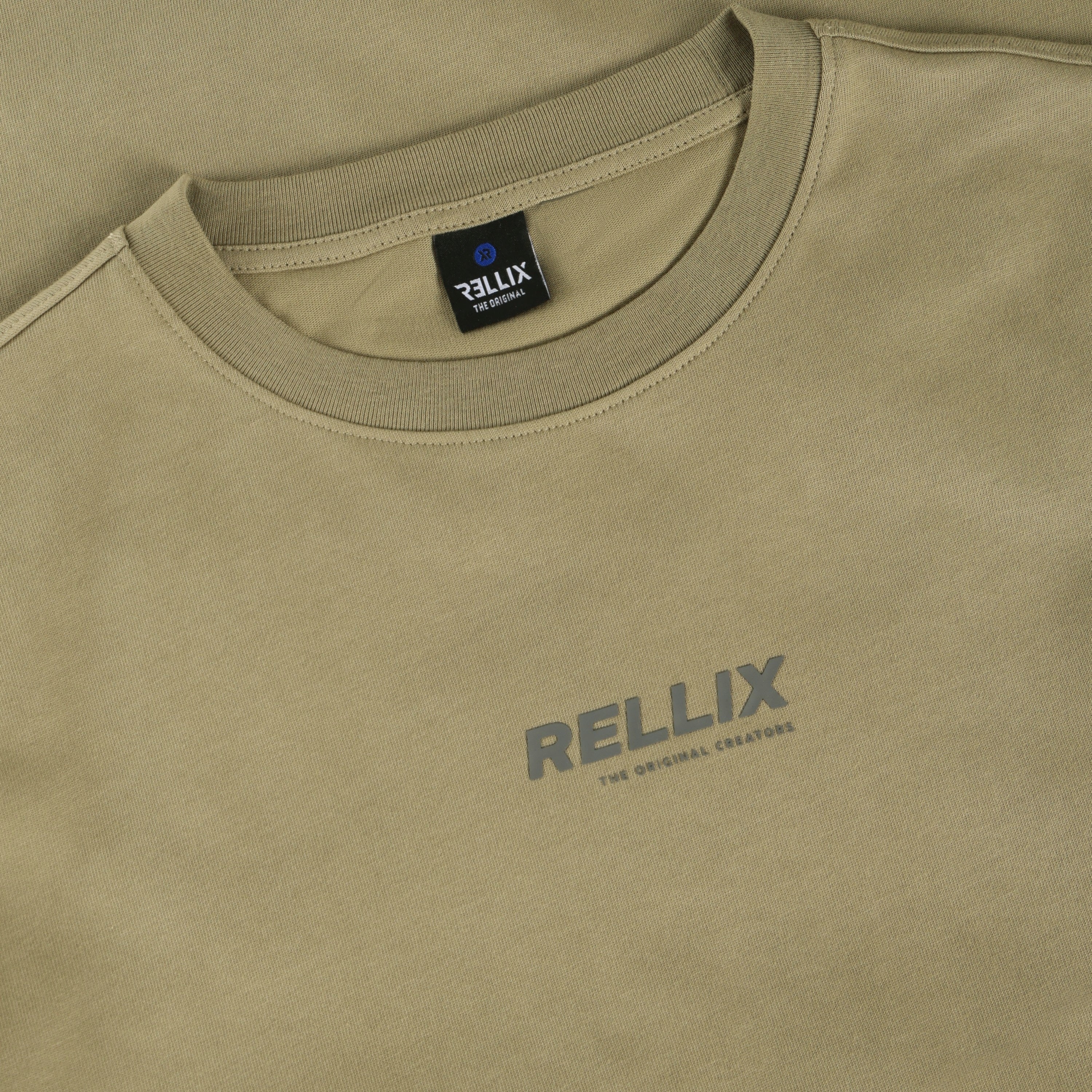 Jongens T-Shirt Rellix Backprint van Rellix in de kleur Sand Dust in maat 188.