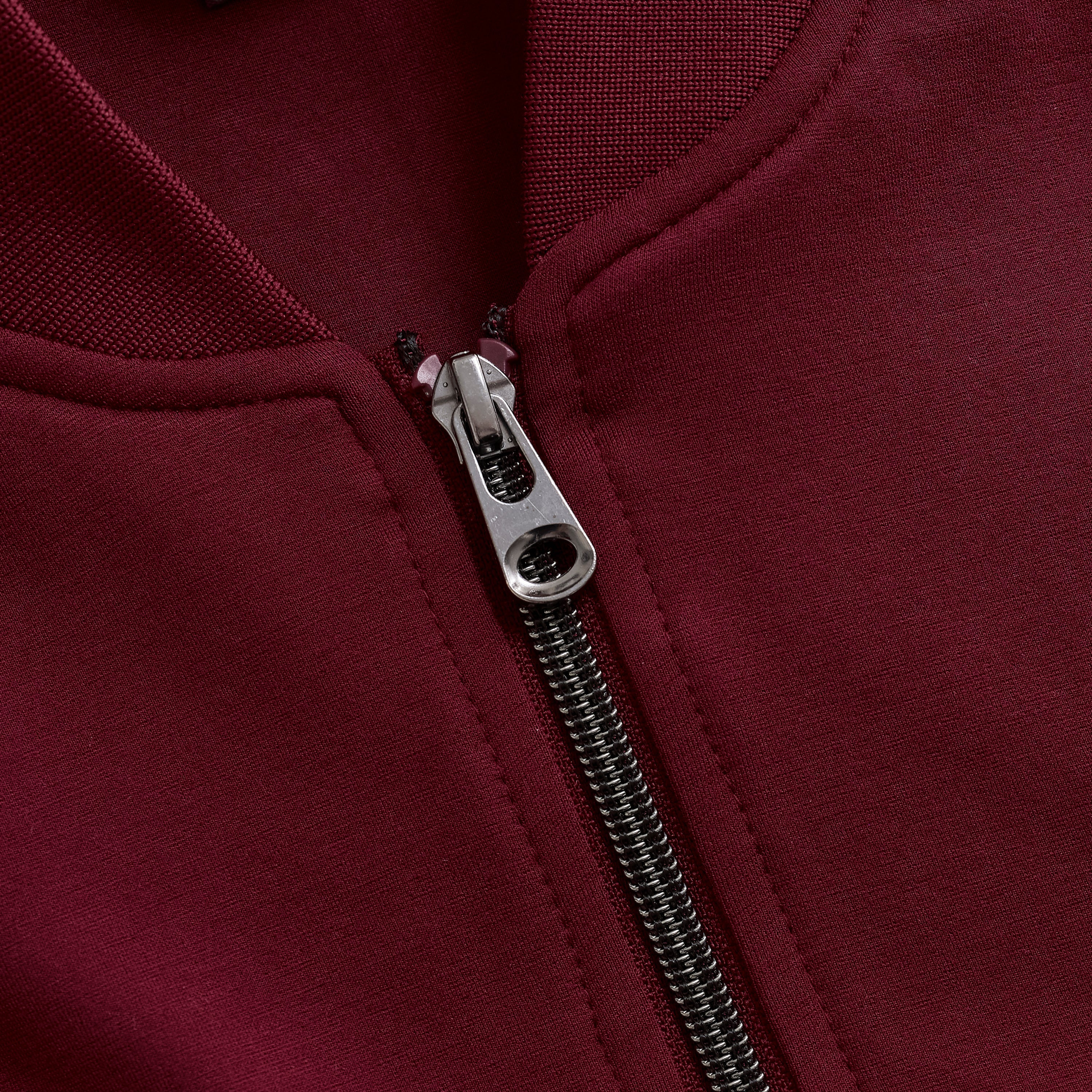 Meisjes Sporty Jacket van Indian Blue Jeans in de kleur Red Plum in maat 176.