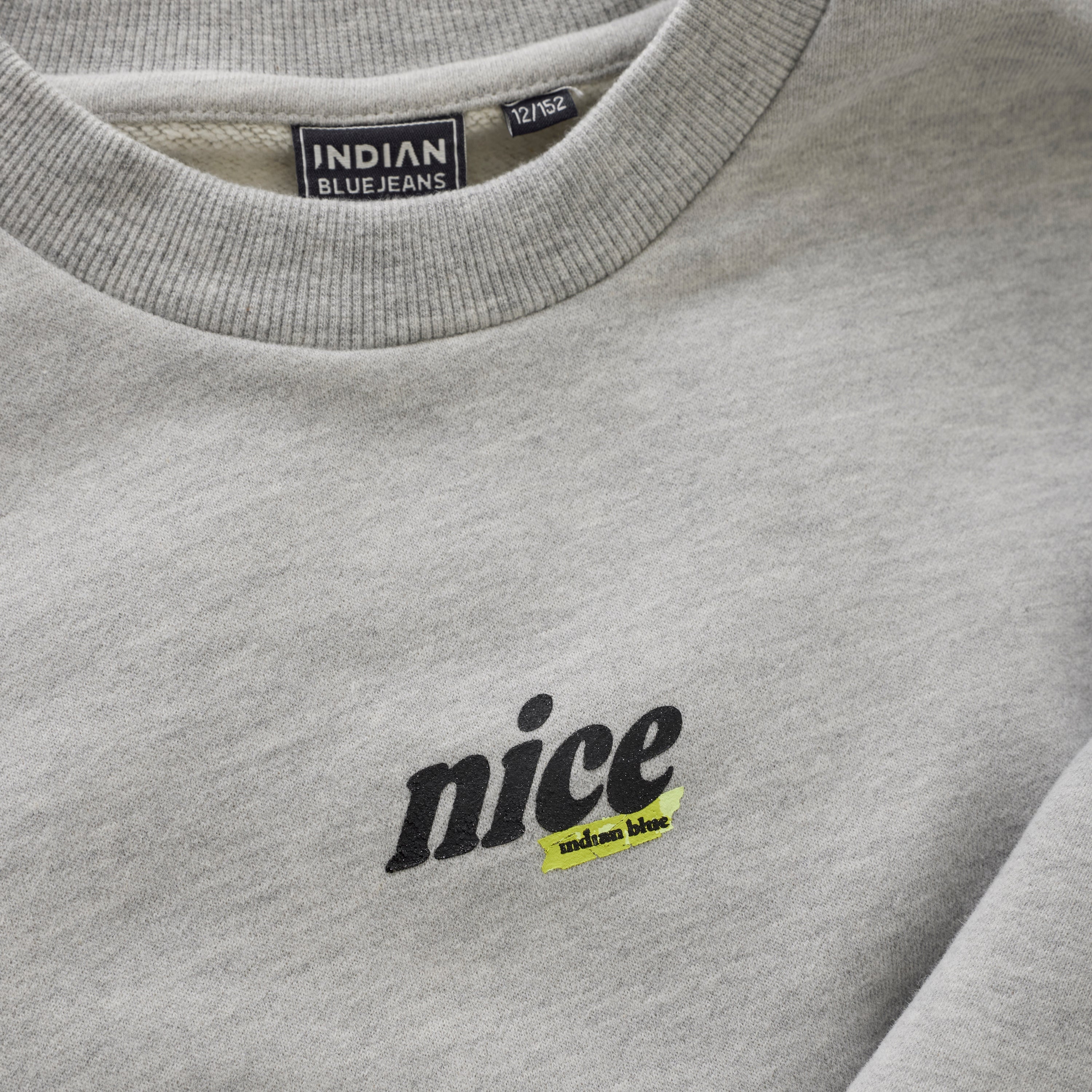 Meisjes Sweater Glitterprint van Indian Blue Jeans in de kleur Dove in maat 176.