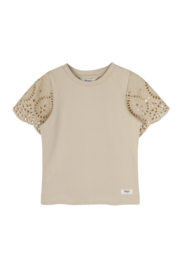 Meisjes Top SS Bless van Baje Studio in de kleur Creme fawn in maat 134-140.