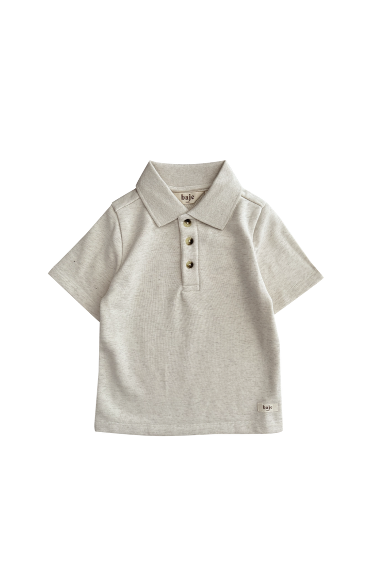 Jongens Polo Najera van Baje Studio in de kleur Creme melange in maat 134-140.