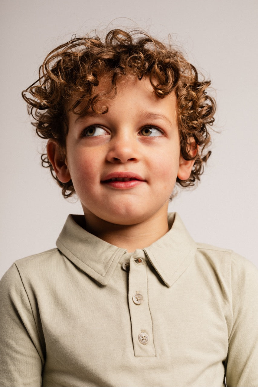 Jongens Longsleeve Polo Broc van Baje Studio in de kleur Green pistache in maat 134-140.