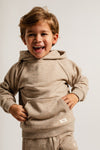 Jongens Hooded Sweater Prez van Baje Studio in de kleur Sand melange multicolor in maat 134-140.
