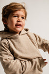 Jongens Hooded Sweater Prez van Baje Studio in de kleur Sand melange multicolor in maat 134-140.