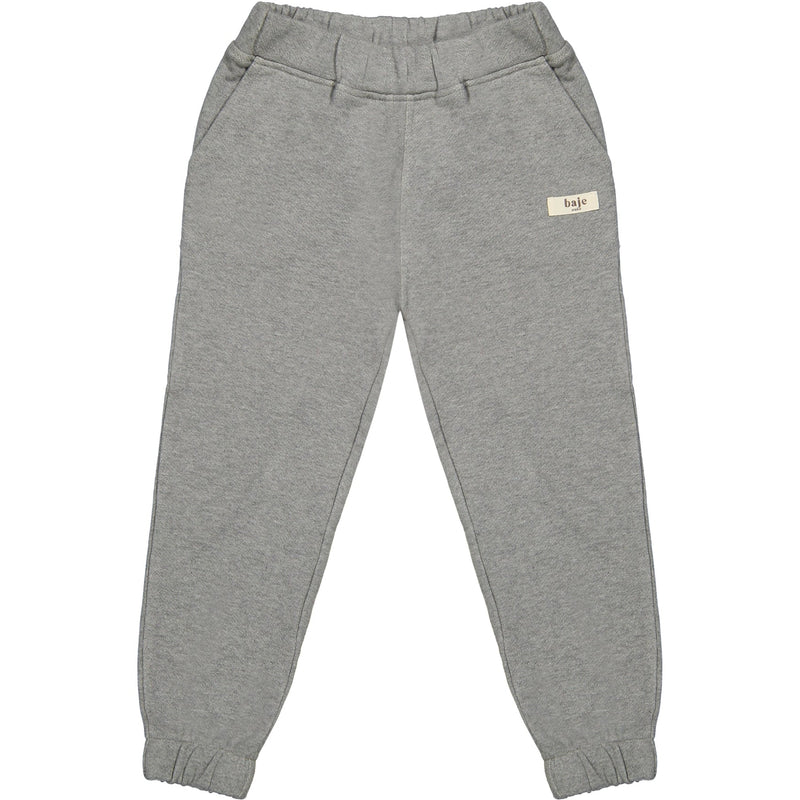 Jongens Sweatpants Moudon van Baje Studio in de kleur Grey melange in maat 134-140.
