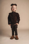 Meisjes Sweater Meza van Baje Studio in de kleur Brown choco in maat 134-140.
